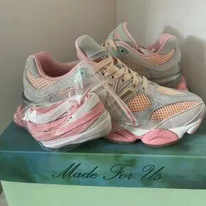 New Balance 9060 Pink And Orange Color Couple Sneakers New Balance 9060 Pink And Orange Color Couple Sneakers main image 3